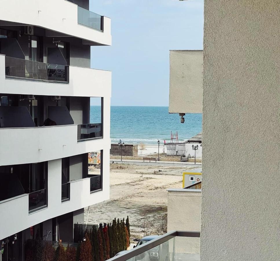 Eqinox Apartments Năvodari Extérieur photo
